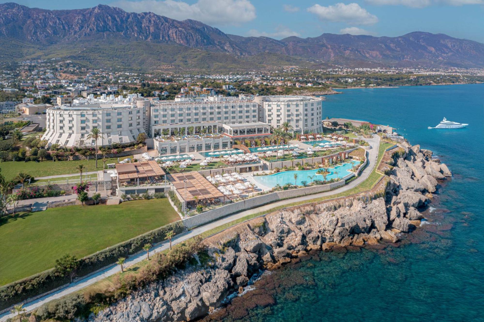 Merit Park Hotel Casino&SPA Karmi Buitenkant foto