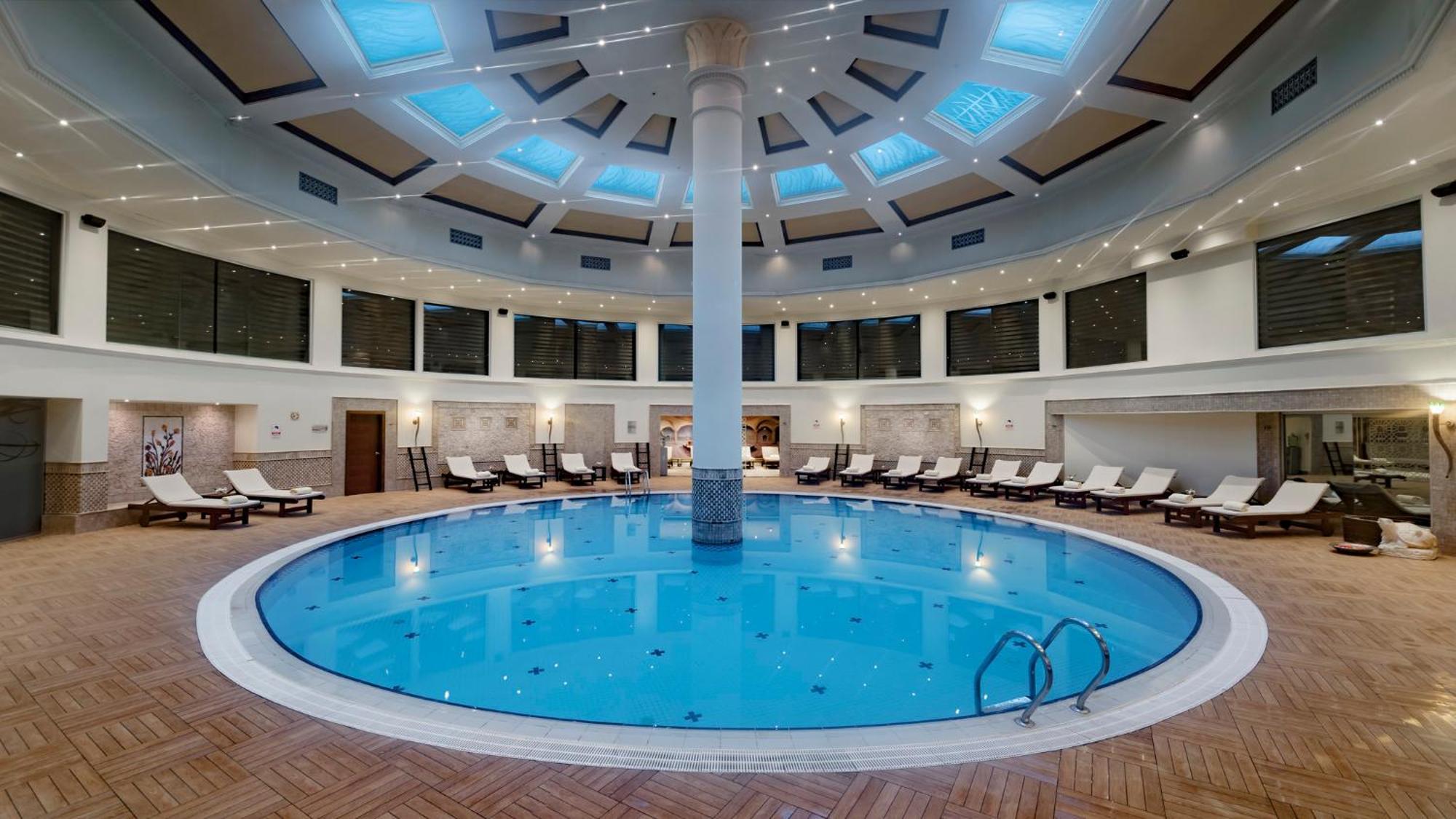 Merit Park Hotel Casino&SPA Karmi Buitenkant foto